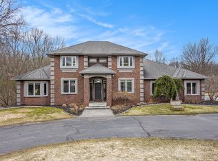 7002 Dunloe Ct NE, Belmont, MI 49306
