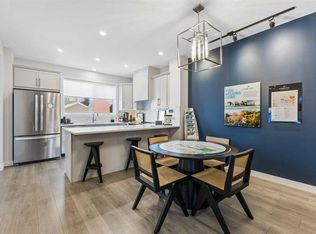 63 E Heirloom Blvd SE, Calgary, AB T3S0G9