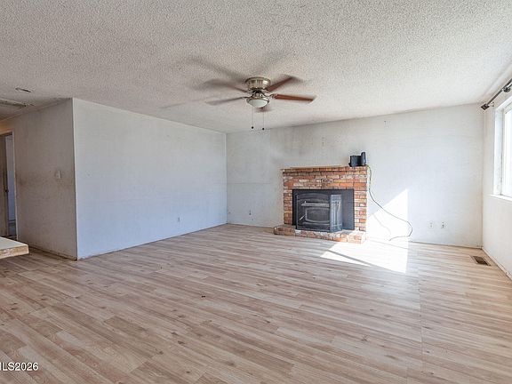 2nd image of 1316 Continental Dr