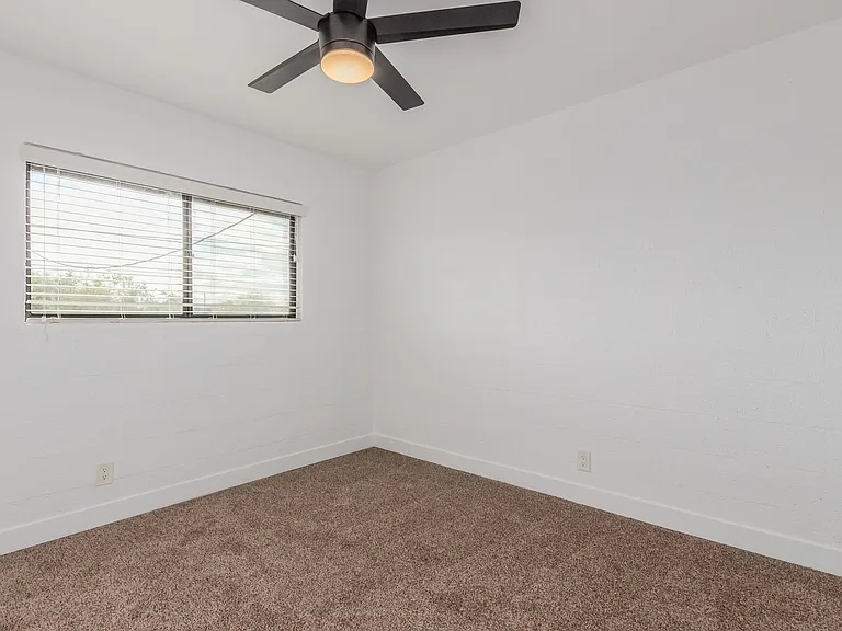The Harlow Apartments — Photo 54