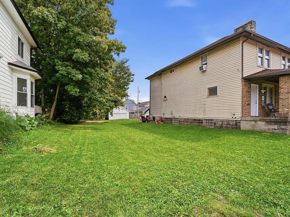 1st image of 756 Kelton Ave