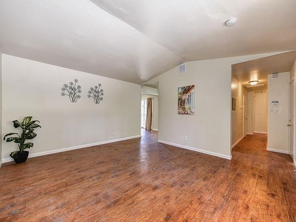 4th image of 5711 Hull Way