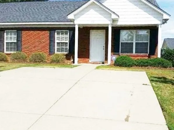 48 Monmouth Ct, Columbia, SC 29209