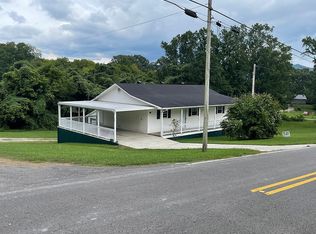 512 8th St, Bridgeport, AL 35740