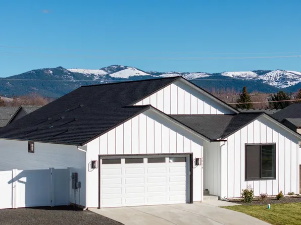 1914 N Donwood Ln, Spokane Valley, WA 99016