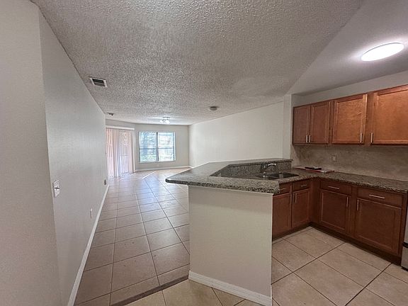 4th image of 7461 Sugar Bend Dr Unit 7461