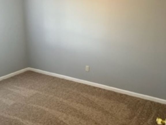 4th image of 6951 S Kenwood Dr #D1