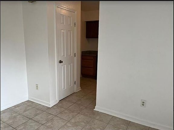 4th image of 3008 Melville Dewey Dr APT C