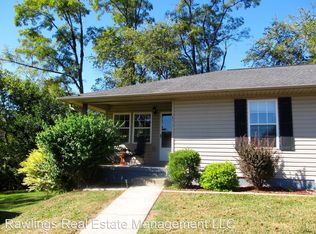 200 Gatchell St APT 2, Black Mountain, NC 28711