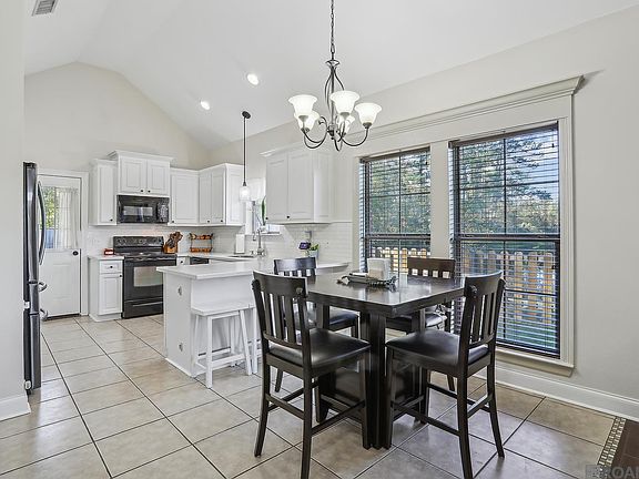 3rd image of 14136 Stones Throw Ct