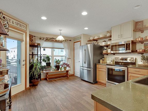 3rd image of 15216 Fanning Dr N