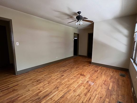 4th image of 1126 Lee Road 57