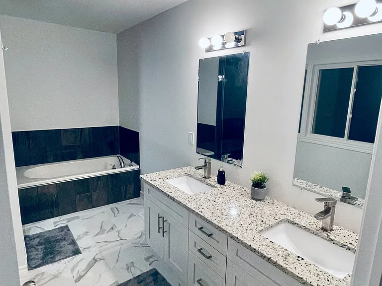 2341 Marcel Cir — Photo 21