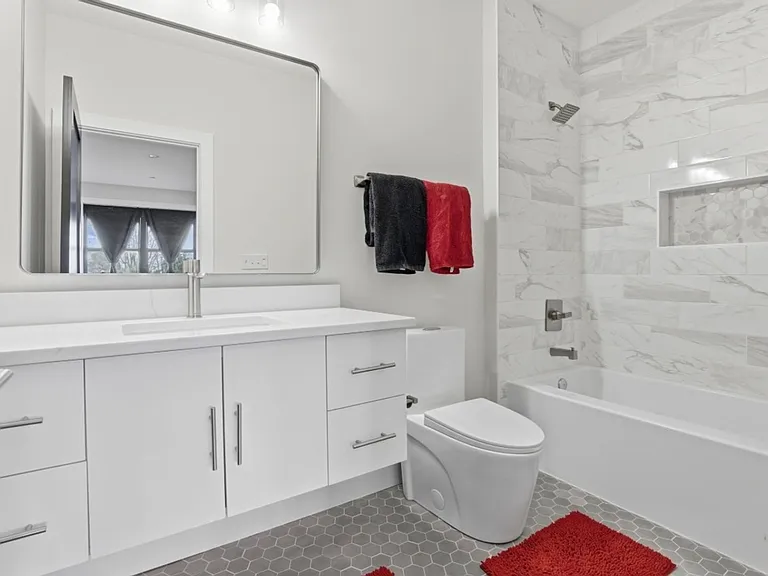 6931 River Dr — Photo 29
