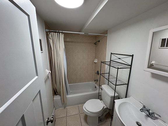 2nd image of 280 Lake Ave Floor 1