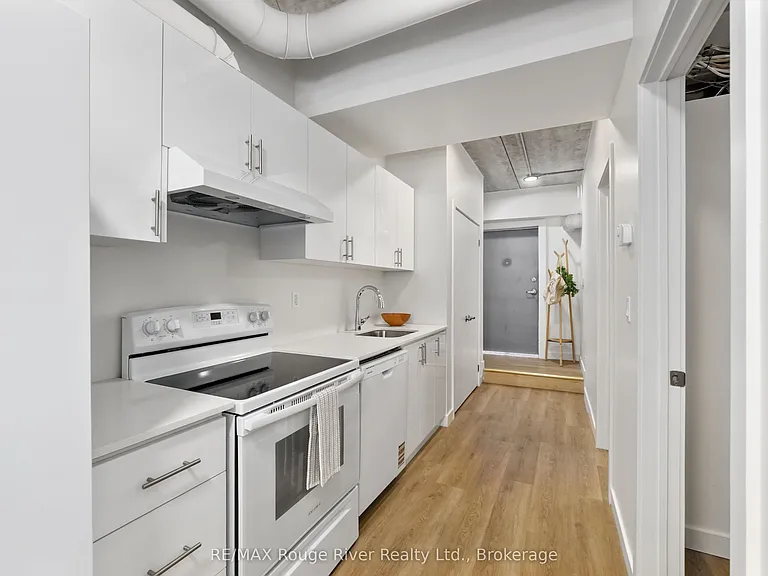 185 Division St #305 — Photo 9