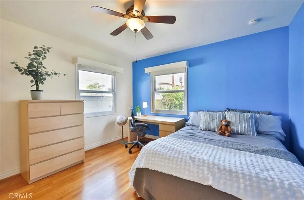 3 bed, 1.5 bath, 2152 sqft, $5,200 — Photo 3