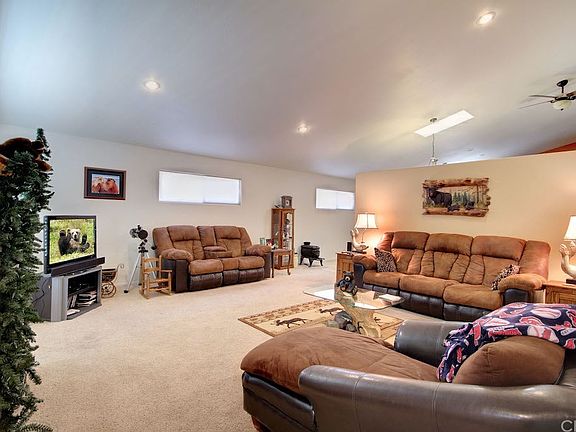 4th image of 2159 Mariposa Ln