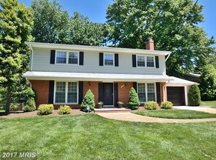 1735 Burning Tree Dr, Vienna, VA 22182
