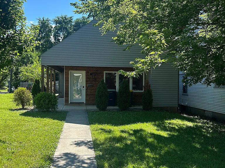 4501 Tracy Ave — Photo 2