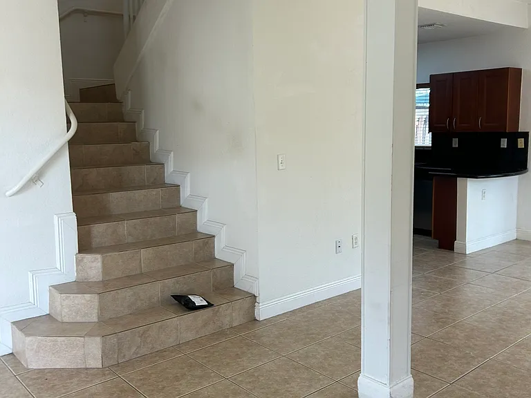 7430 NW 179th St — Photo 15
