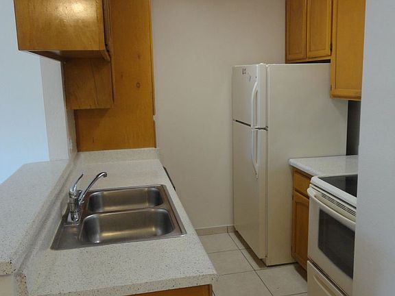 3rd image of 4136 35th St APT 7