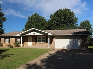 13943 Sullens Rd, Festus, MO 63028