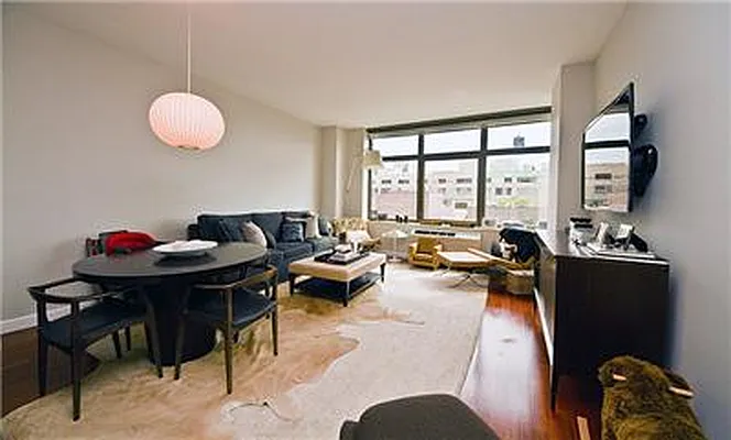 Sold by Mazzeo Real Estate | media 8
