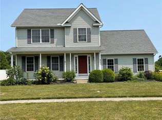 860 Bryant Dr, Vermilion, OH