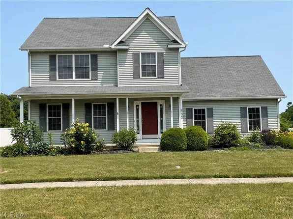 860 Bryant Dr, Vermilion, OH 44089