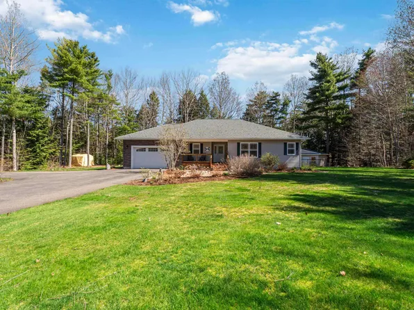 102 Dr Lewis Johnston St S, Annapolis, NS B0P 1W0