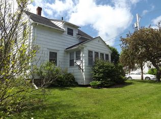 80 Willow St, Rockland, ME 04841