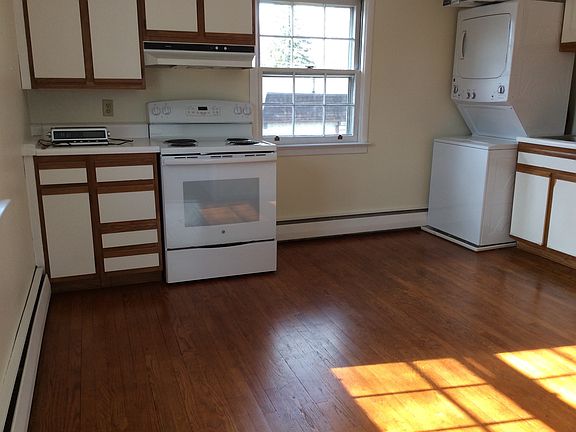Stove and washer dryer unit