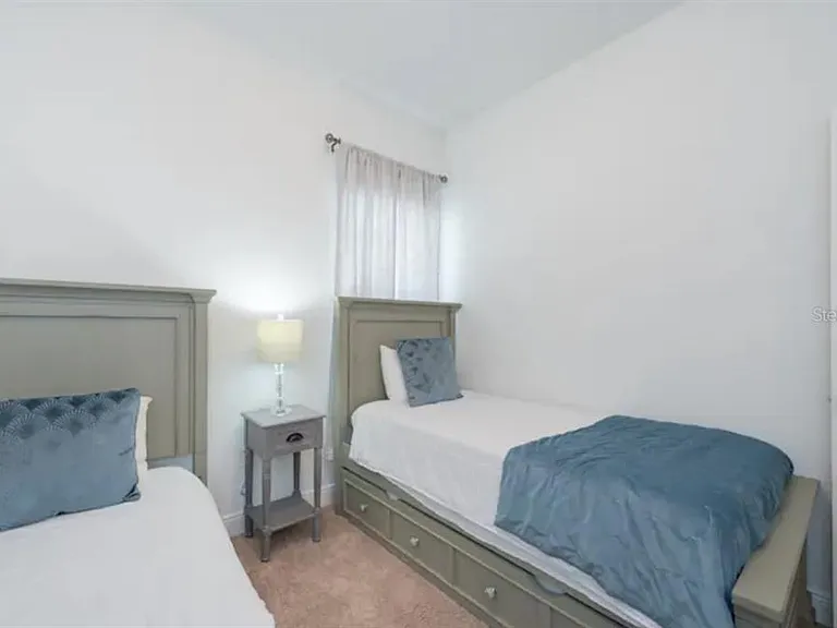 470 Lake Shore Pkwy — Photo 23