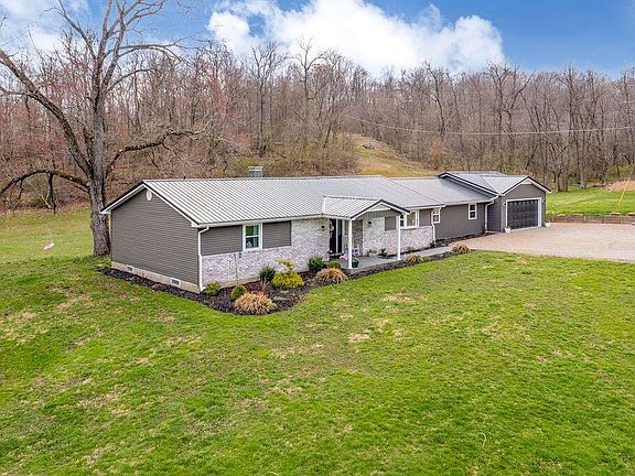 3rd image of 5075 Foxfire Dr