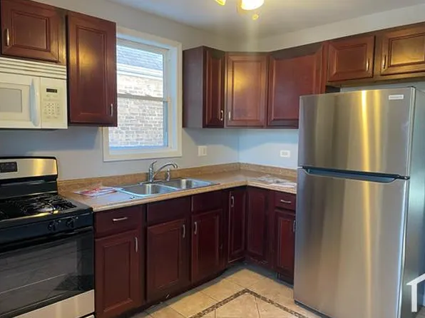 9129 S Chappel Ave, Chicago, IL 60617