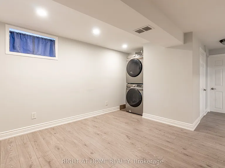 214 Kenilworth Ave S #BASEMENT — Photo 13