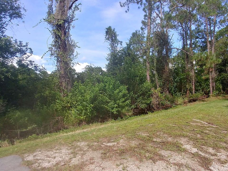 2nd image of 1418 Iris Ave