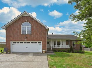 1004 Kiser Ave, Hendersonville, TN 37075