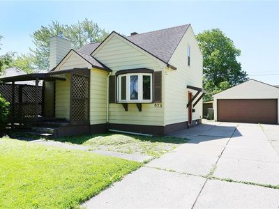 875 Pioneer Dr, North Tonawanda, NY, 14120