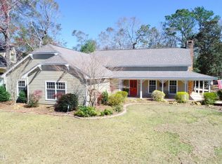 46 Shoreline Ln, Gulfport, MS 39503