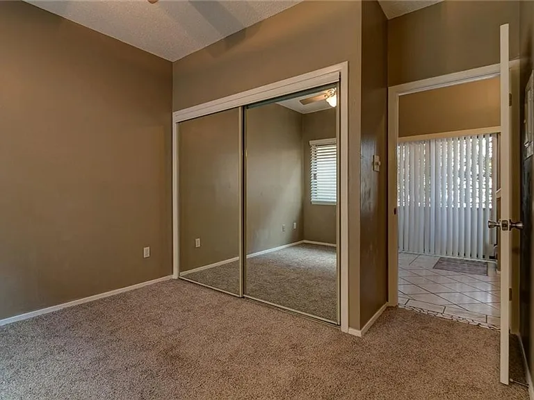 2714 Nueces St #203 — Photo 11