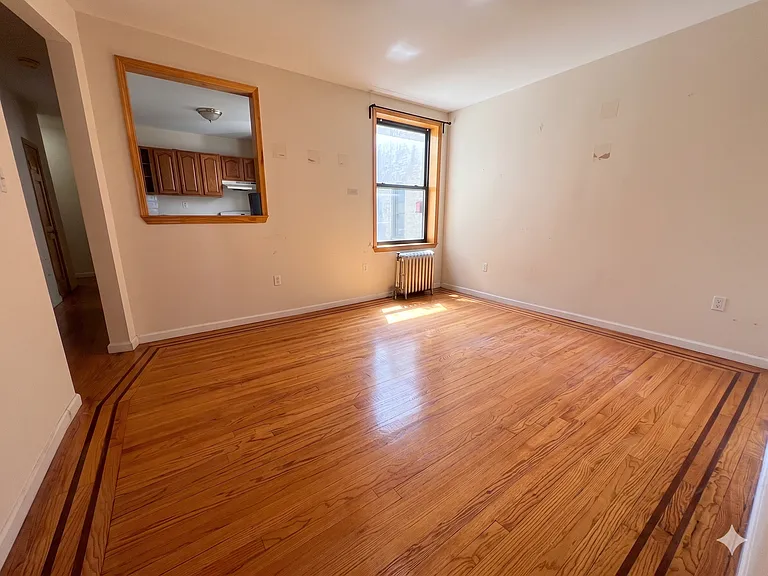 27-08 39th Ave #3B — Photo 10