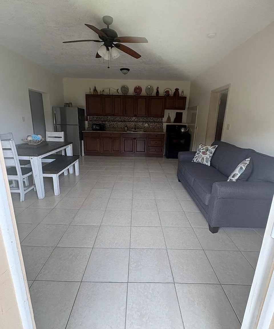 2 bed, $2,500 — Photo 3