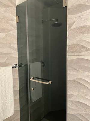 Rented by Loftey LLC | media 128