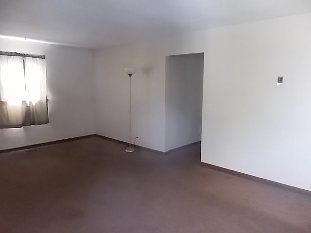 2nd image of 702 Florence Ave
