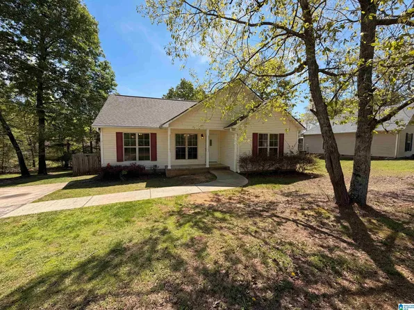 5530 Jean Ridge Ln, Odenville, AL 35120