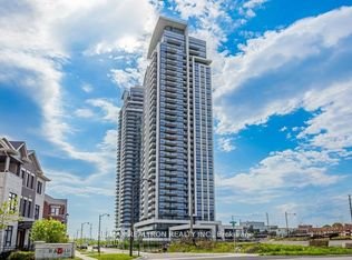 38 Gandhi Ln #310, Markham, ON L3T 0G4