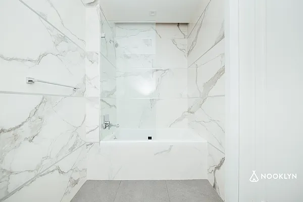 Rented by Nooklyn NYC LLC | media 96