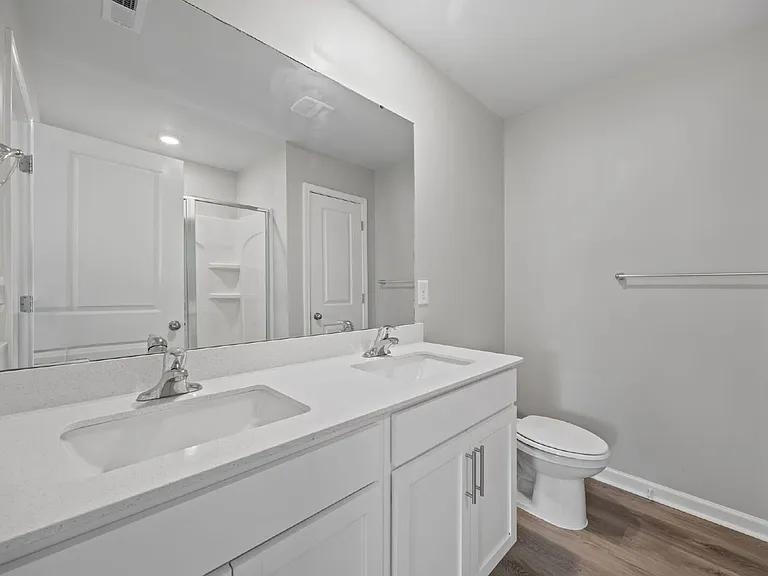 4500 Sandstone Dr — Photo 18